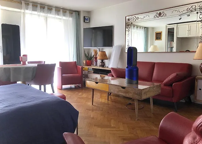 Beau Bastille * Paris